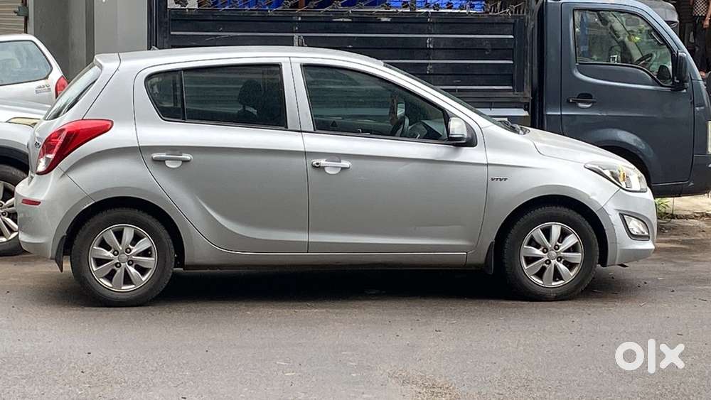 Hyundai I20 Sportz Petrol 2012