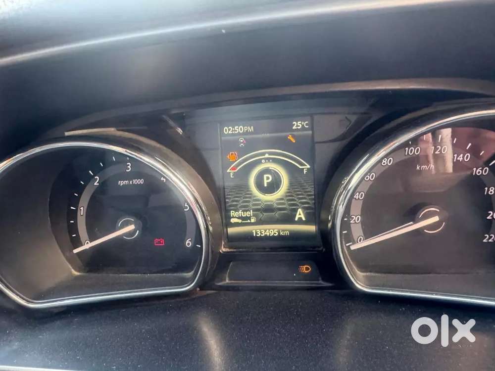 Tata Hexa 2.2 Xta 2018 मॉडल