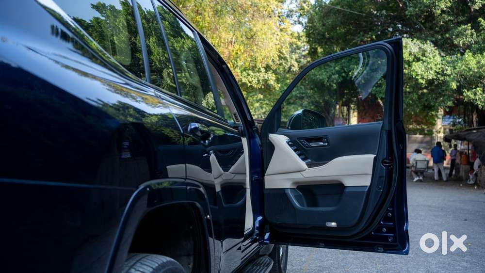 Toyota Land Cruiser 3.3 Zx Diesel, 2023, Diesel