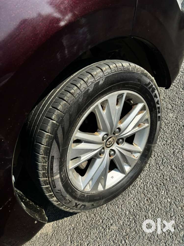 Toyota Innova Crysta Zx 2.4 Diesel 7 Seater, 2016, Diesel