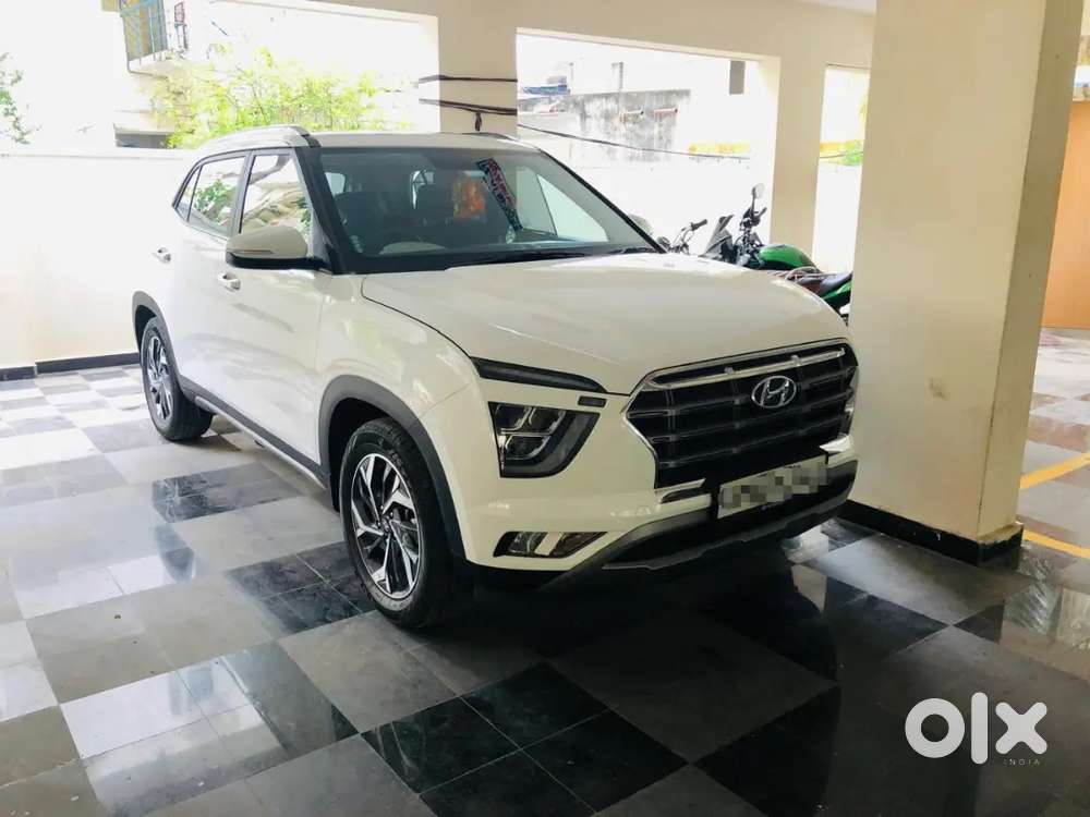 Hyundai Creta - Sx Mt Petrol - With Panaromic Sun Roof Well Maintained
