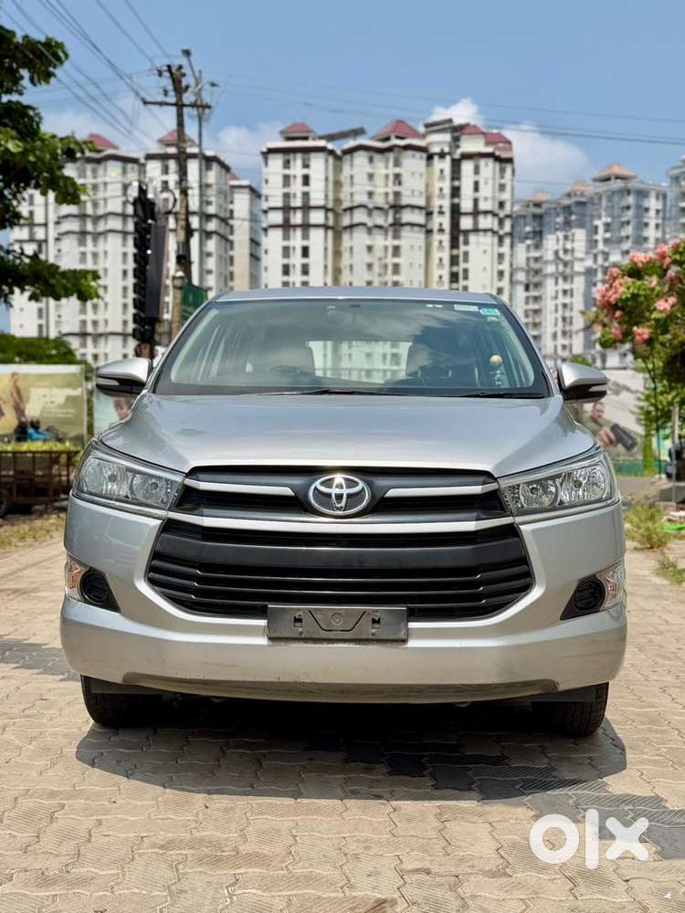Toyota Innova Crysta 2017 Diesel 89000 Km Driven