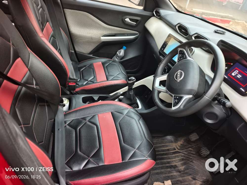 Nissan Magnite 1.0 Xv, 2023, Petrol