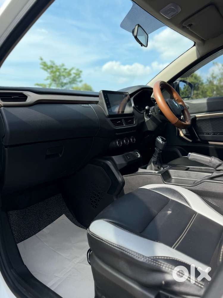 Renault Kiger Rxt, 2023, Petrol