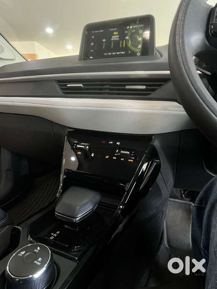 Tata Nexon Creative 1.2 Revotron Petrol 6 Amt, 2024, Petrol