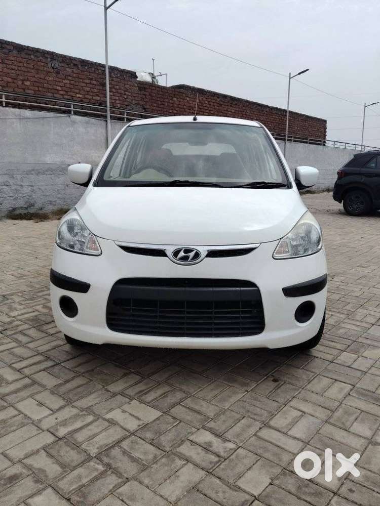 Hyundai Grand I10 Magna At, 2010, Petrol