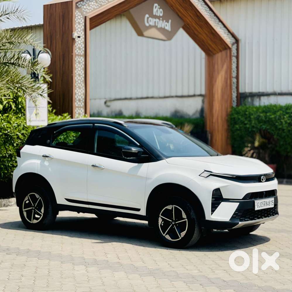 Tata Nexon Fearless Plus S 1.2 Revotron Petrol 6mt Dt, 2023, Petrol