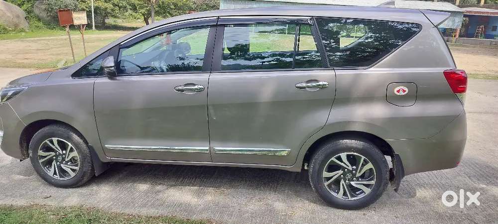 Toyota Innova Crysta 2024 Diesel Manual
