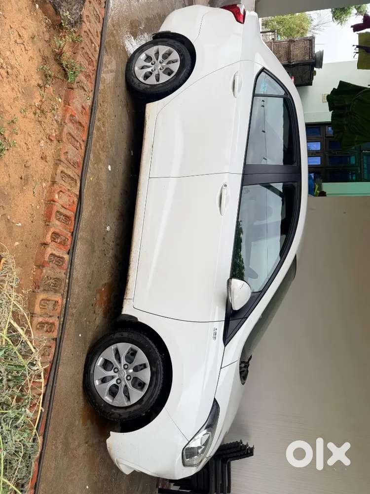 Hyundai Xcent 2018 Diesel Well Maintained