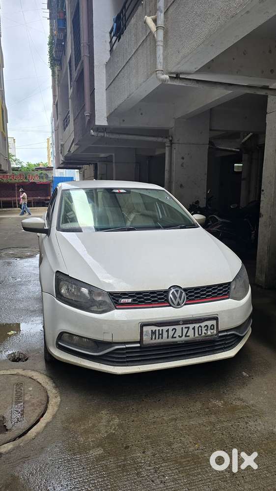 Volkswagen Polo 2013 Car