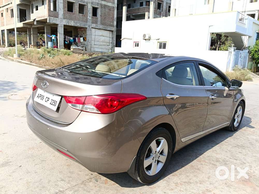 Hyundai Elantra Crdi Leather, 2012, Diesel