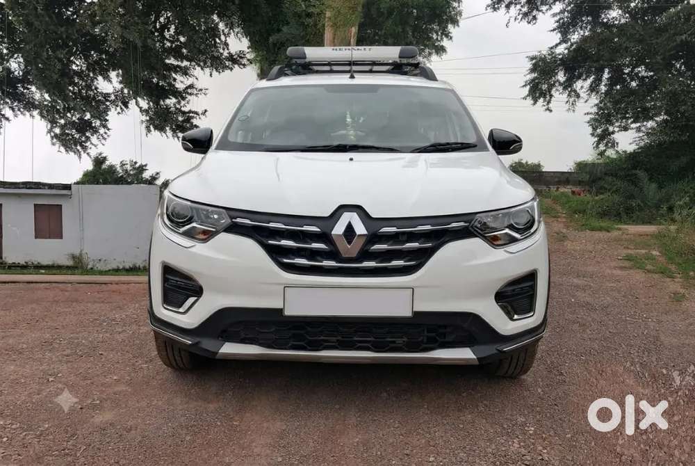 Vehicle Is In Showroom Condition. Only 1200km Driven