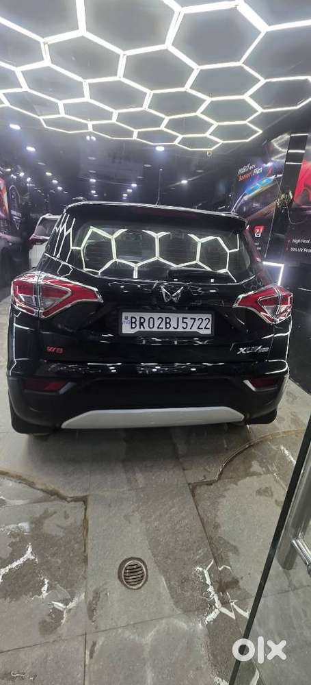 Mahindra Xuv300 Turbosport W8(o), 2023, Petrol