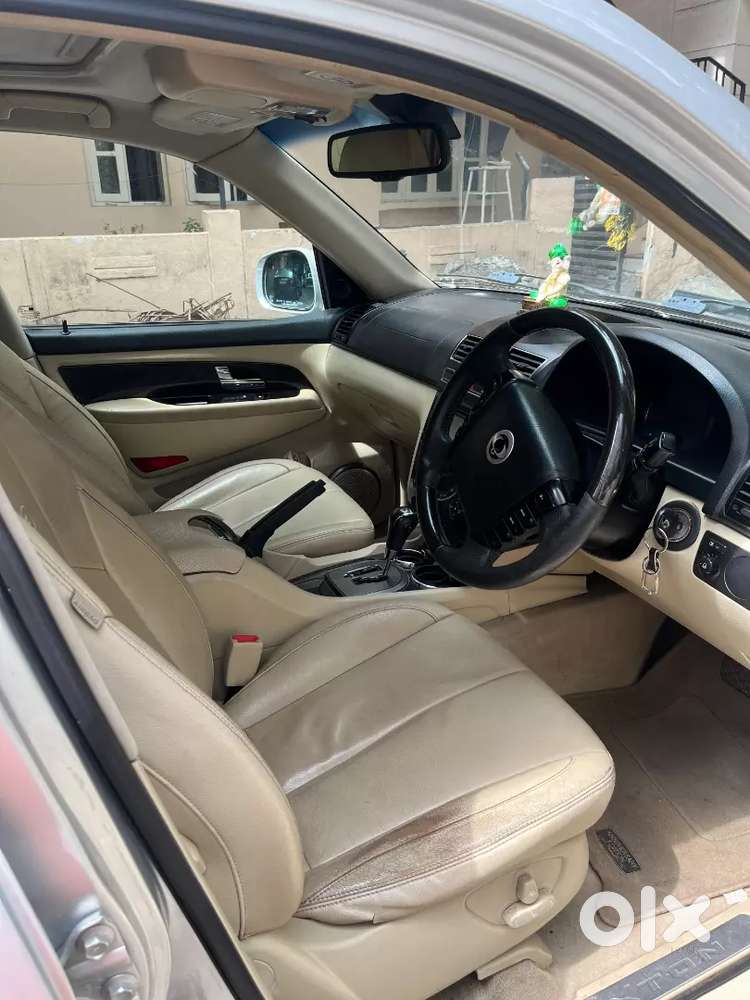 Mahindra Rexton Suv 4x4 Automatic