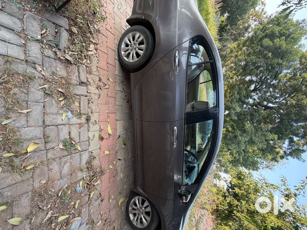 Honda City V Vtec 2012