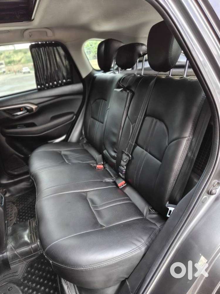 Maruti Suzuki Grand Vitara 1.5 Zeta Plus Intelligent Hybrid Ecvt, 20..