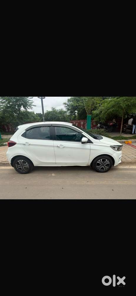 Tata Tiago Petrol 2021