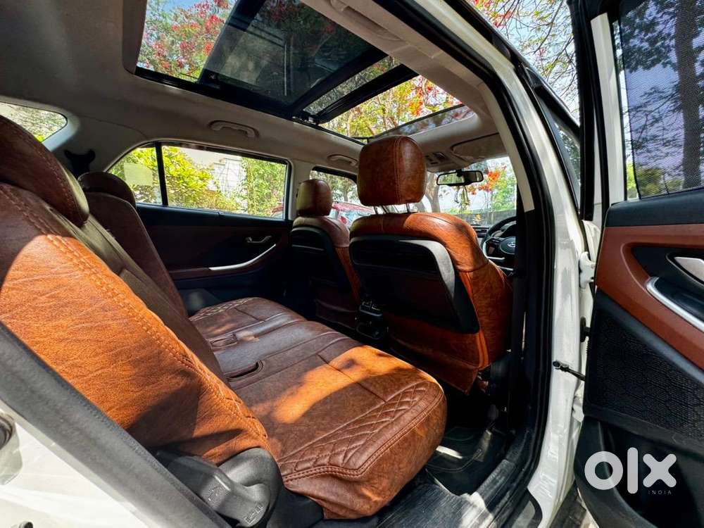 2023 Hyundai Alcazar Prestige 7s 1.5 Turbo Petrol Mt