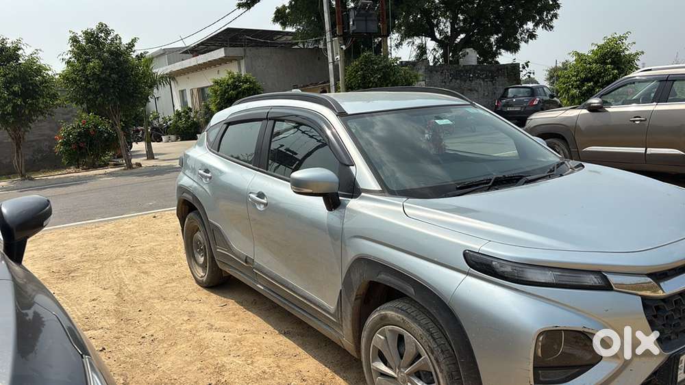 Maruti Suzuki Fronx 2024 Hybrid