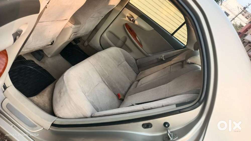 Toyota Corolla Altis G, 2011, Petrol