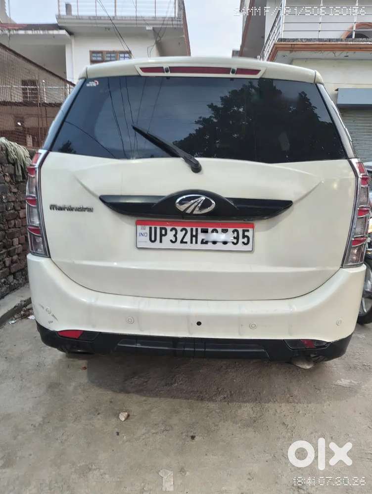 Mahindra Xuv500 2wd 2017