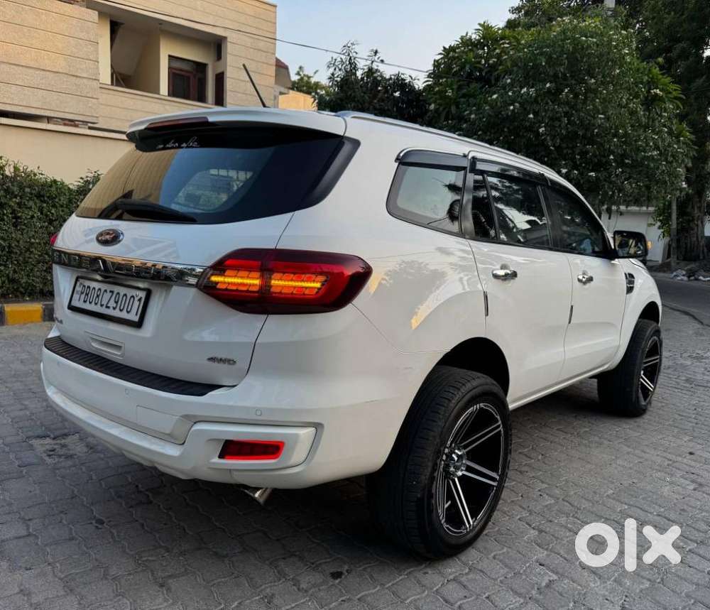 Ford Endeavour 3.2 Titanium 4x4 At, 2017, Diesel