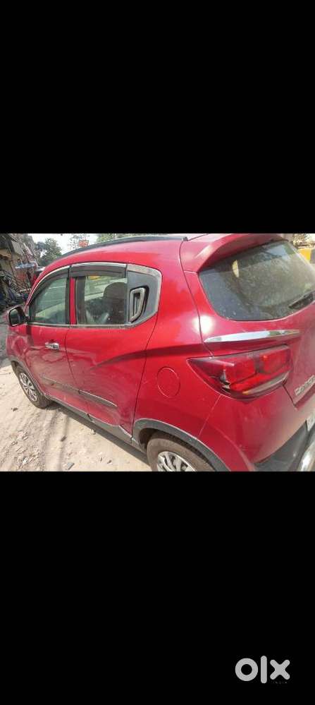 Mahindra Kuv 100 Mahindra-kuv-100-g80-k6-plus, 2016, Petrol