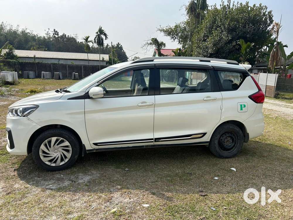 Maruti Suzuki Ertiga Vxi Smart Hybrid