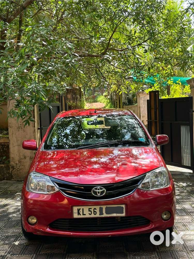 Toyota Etios Liva 2012
