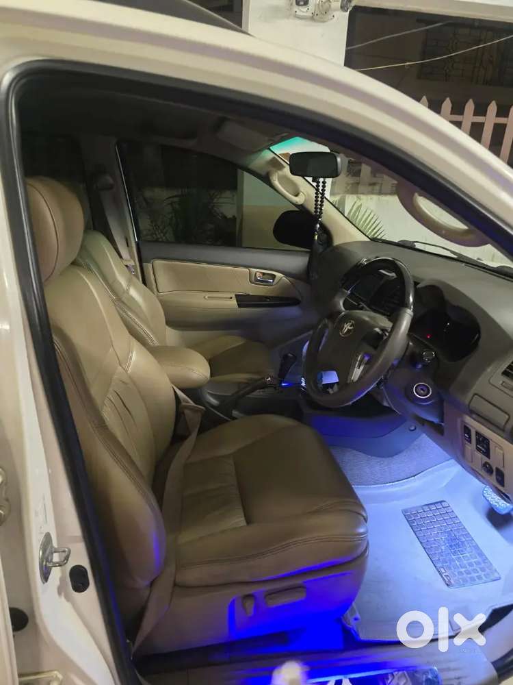 Toyota Fortuner Diesel 2012