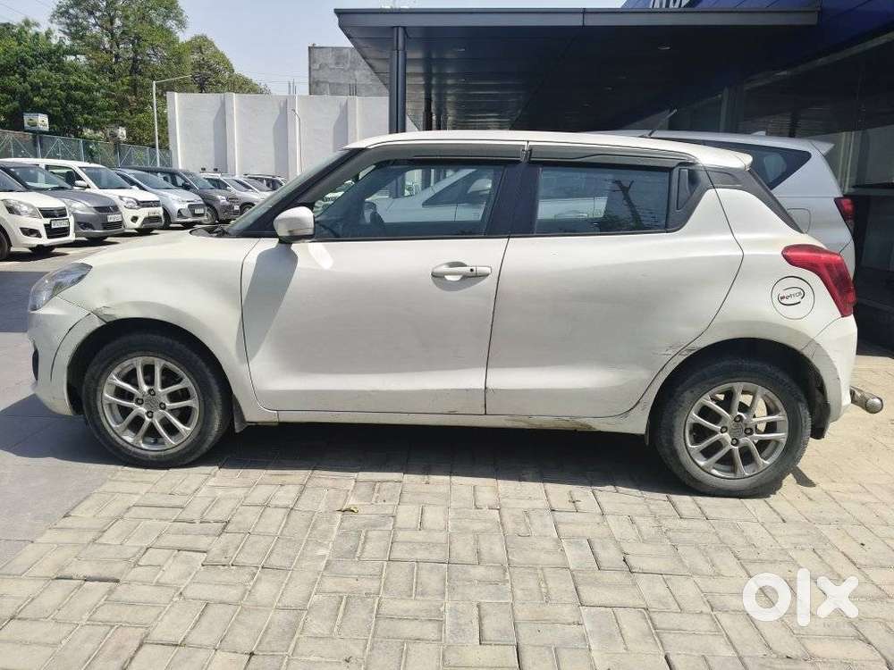Maruti Suzuki Swift 2018 Amt Zxi, 2018, Petrol