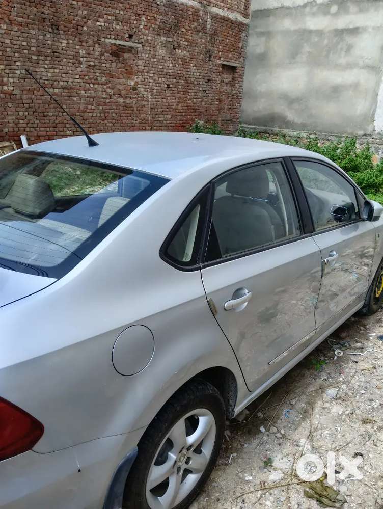 Skoda Rapid Elegance 2013
