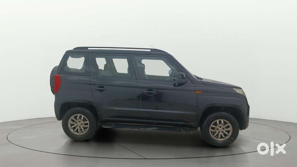 Mahindra Tuv 300 Mhawk100 T8, 2015, Diesel