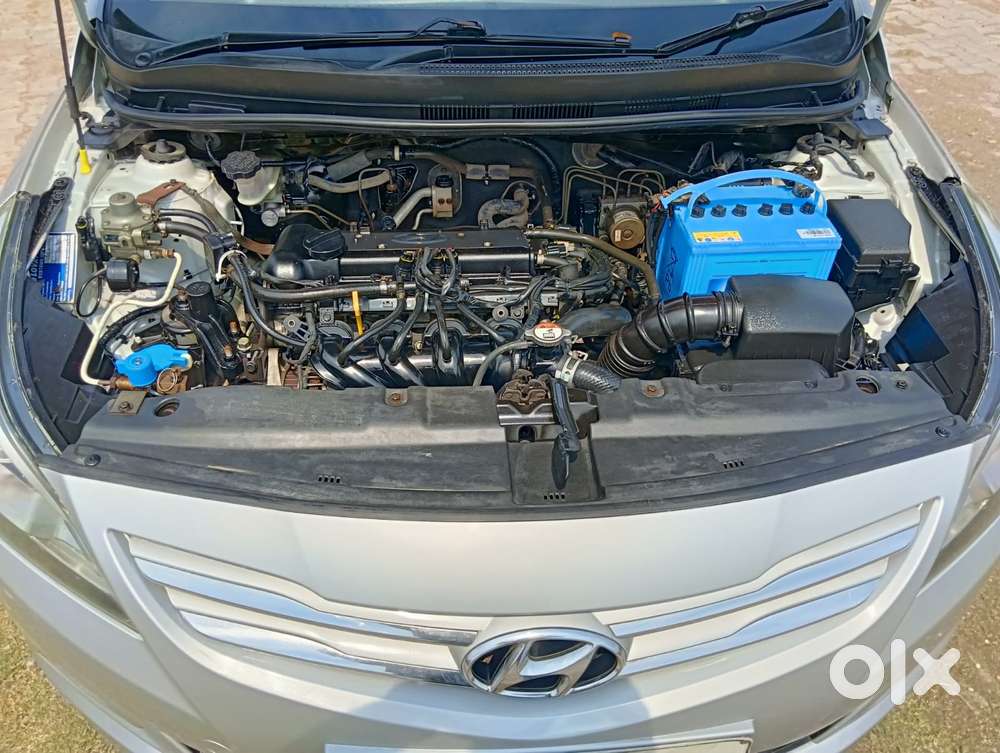 Hyundai Verna Fluidic 1.6 Vtvt Sx, 2015, Cng & Hybrids