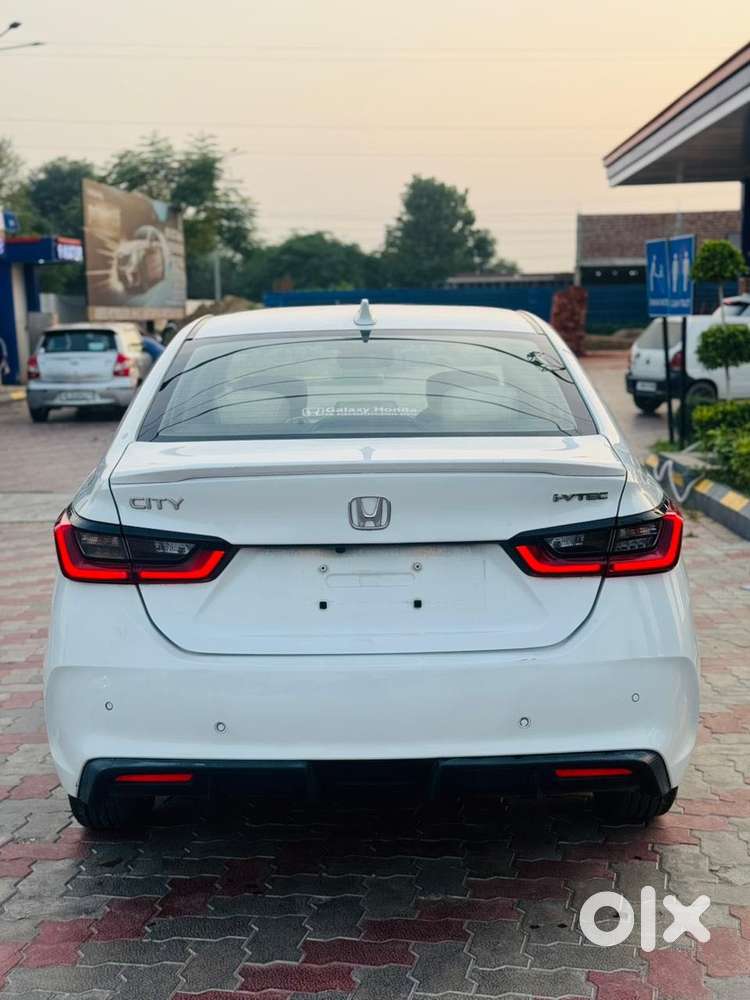 Honda City 1.5 Zx I-vtec Mt, 2023, Petrol