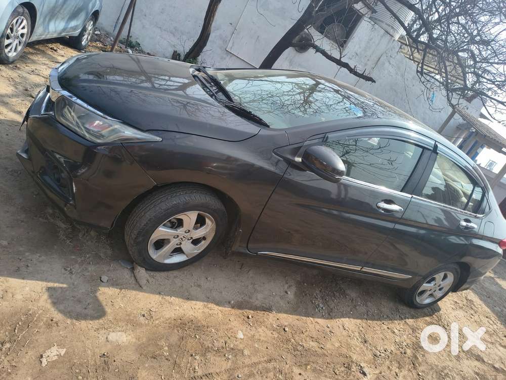 Honda City Elegant Edition Mt, 2016, Petrol