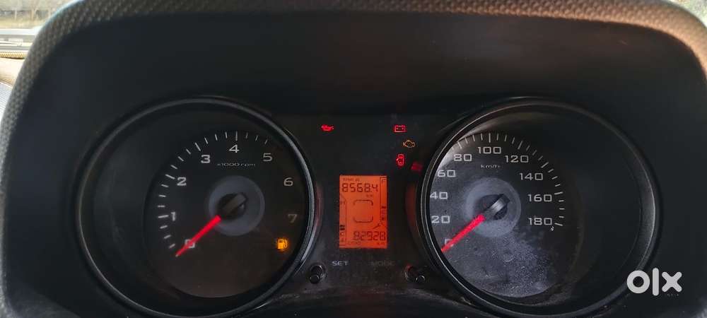 Mahindra Tuv 300 T4 Plus, 2018, Diesel
