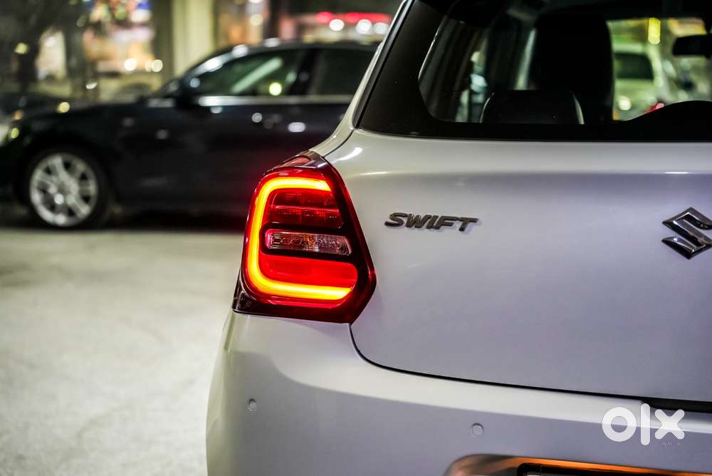 Maruti Suzuki Swift Vxi Abs Bsiv, 2020, Petrol