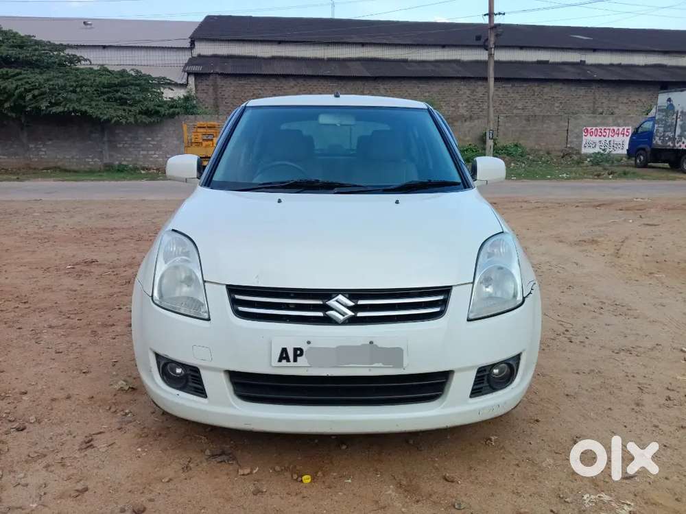 Maruti Suzuki Swift Dzire 2011 Petrol Well Maintained