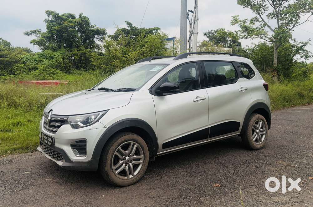 Renault Triber Rxz, 2022, Petrol