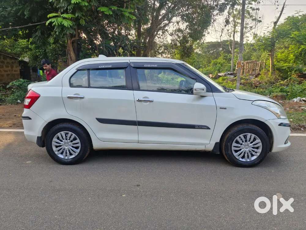 Maruti Suzuki Dzire 2017 Diesel Well Maintained