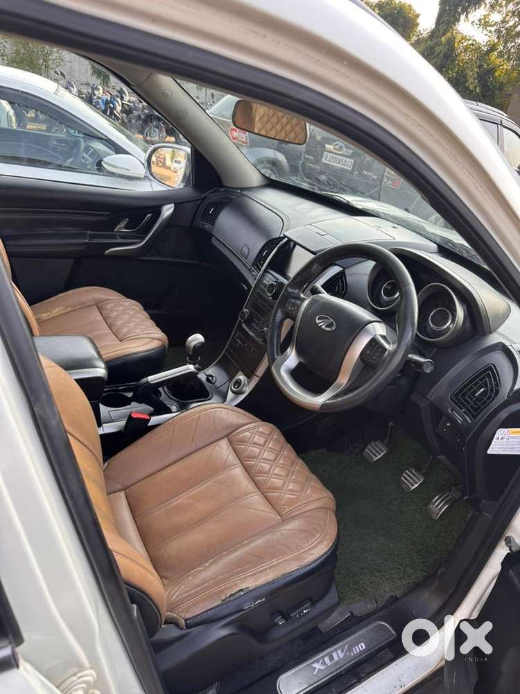 Mahindra Xuv500 2018 Diesel Well Maintained With Vip Number