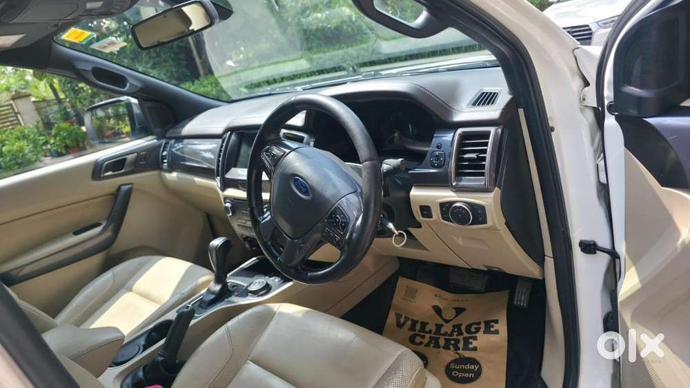Hr 26 Company Record Ford Endeavour 2017 Titanium 3.2