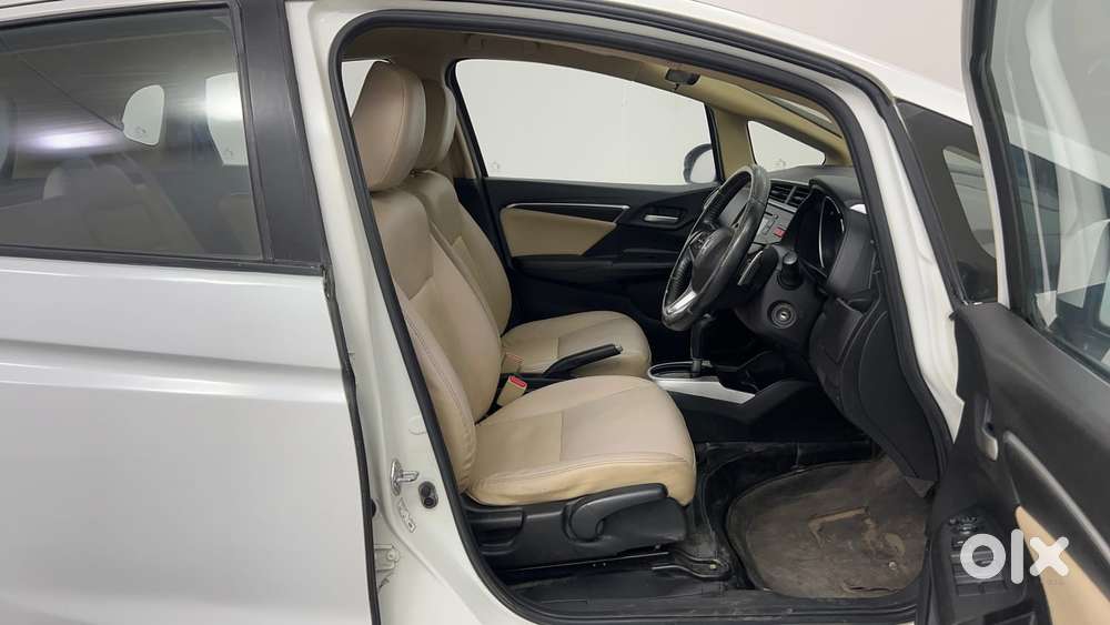 Honda Jazz V At I-vtec, 2015, Petrol