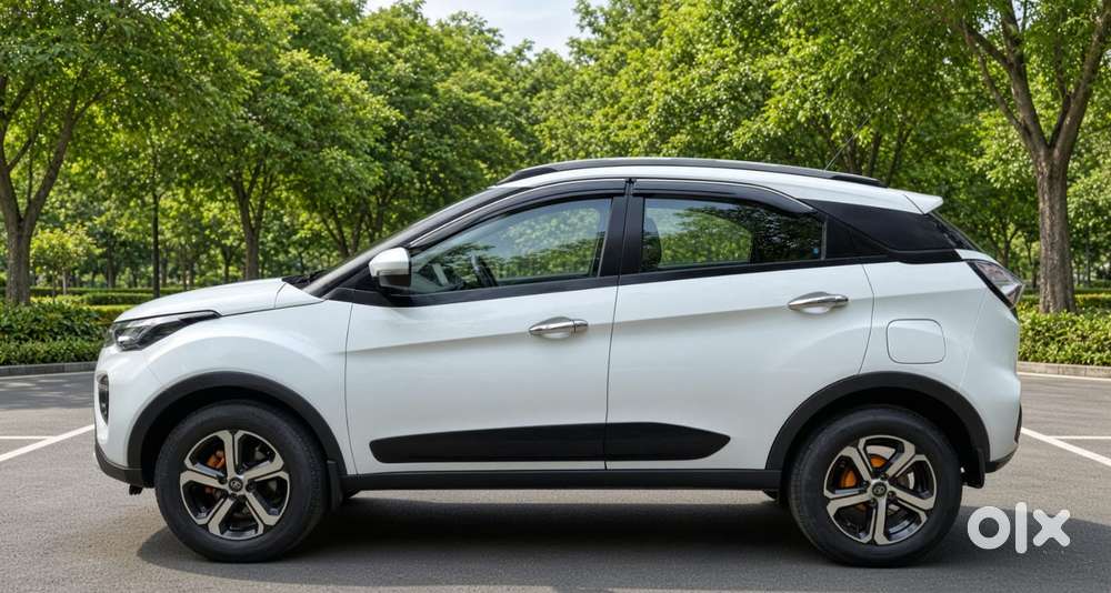 Tata Nexon 1.2 Revotron Xm (s), 2022, Diesel