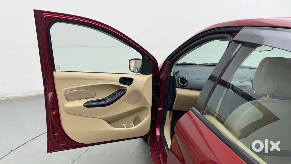 Ford Figo Aspire 1.2 Ti-vct Trend, 2015, Petrol