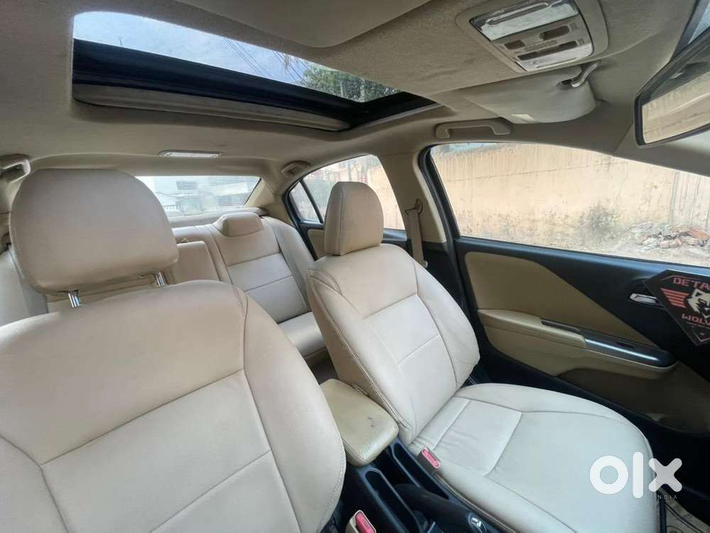 Honda City 2015 Petrol Well Maintained