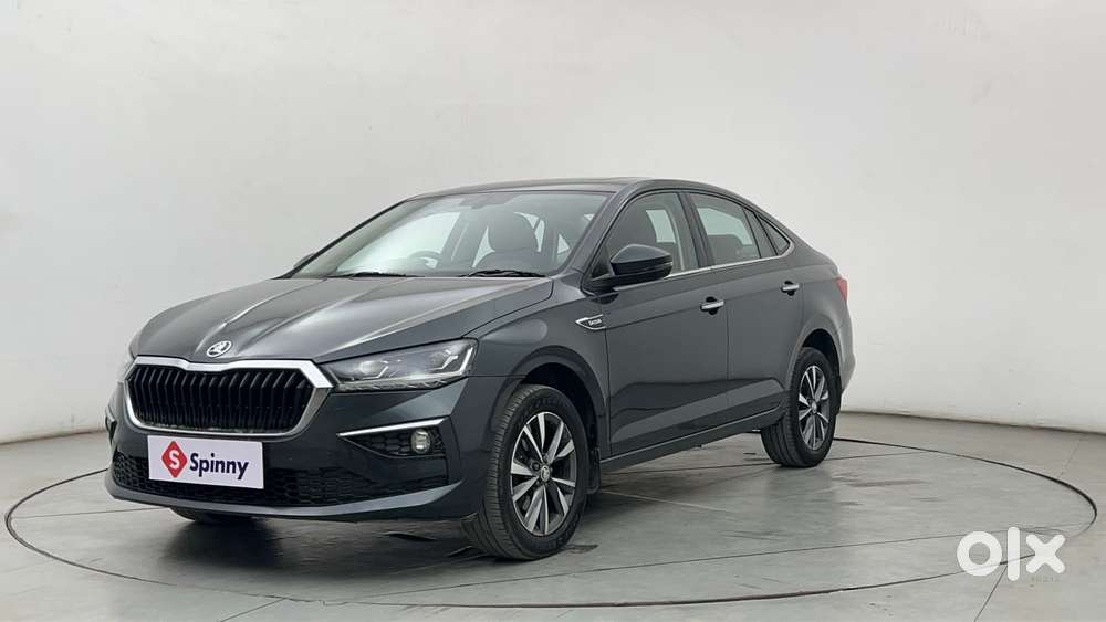 Skoda Slavia Style 1.0l Tsi At, 2023, Petrol