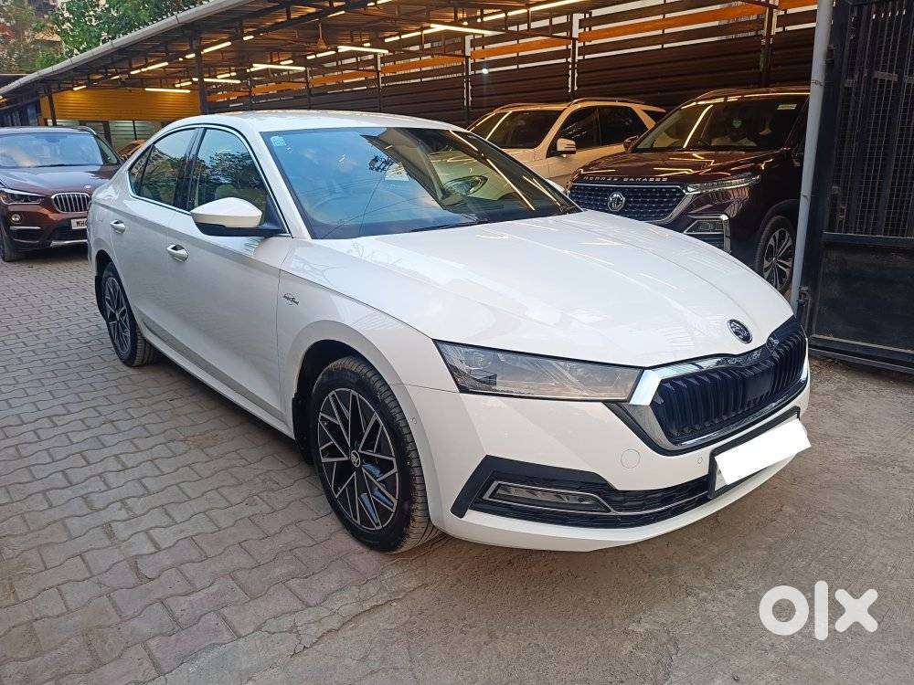 Skoda Octavia 2.0 L K Tsi At, 2023, Petrol