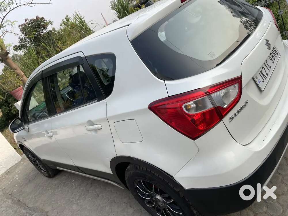 Maruti Suzuki S-cross Diesel 2017